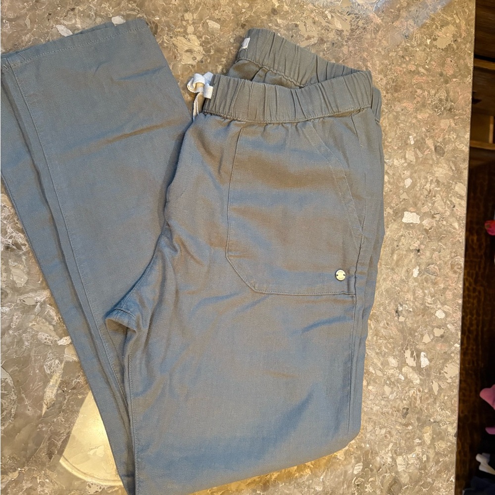 Roxy linen size M adjustable length olive green